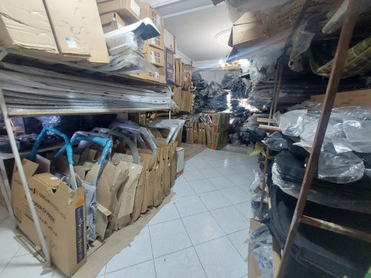 فروشگاه تخصصی سپر و بدنه آریا رشت