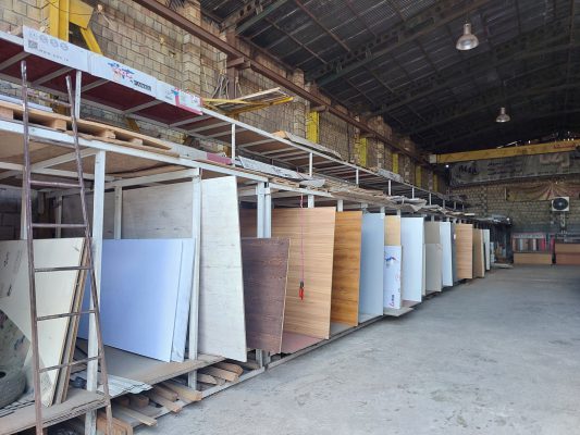 Mdf لاهیجان ام دی اف لاهیجان ورق mdf سانترال  رضا ماورانی