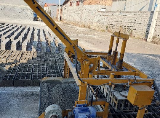 دستگاه بلوک زنی آمل دستگاه میکسر آمل