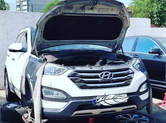 کلینیک تخصصی خودروهای خارجی آمل