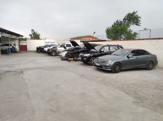 کلینیک تخصصی خودروهای خارجی آمل