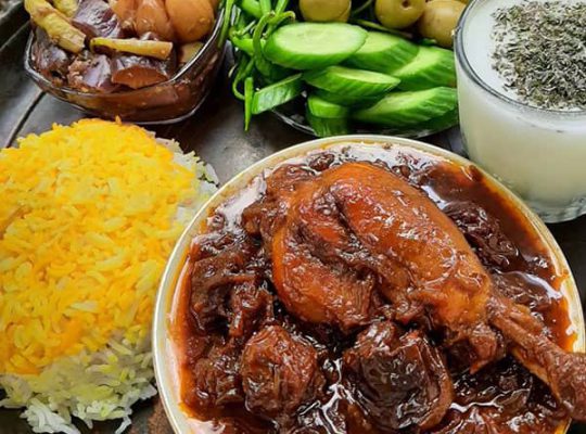 آشپزخانه زیباکنار تهیه غذا زیباکنار