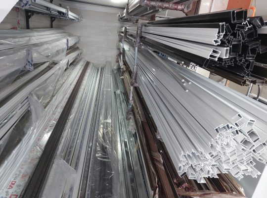 درب پنجره دوجداره upvc بابل آلومنیوم بابل