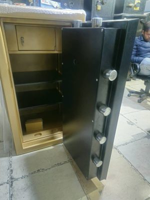 گاو صندوق زیر ویترینی گاو صندوق طلا فروشی