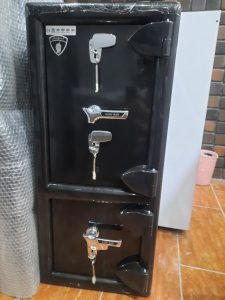 گاوصندوق گنجبان مدل 250bارتفاع۱۰۰
عرض۴۵
عمق۴۵
وزن۳۵۰