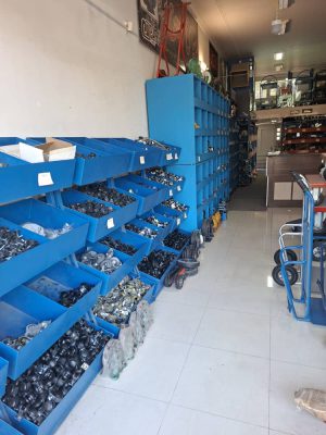 چرخ گاری قرقره ریل یزد دنیای چرخ یزد