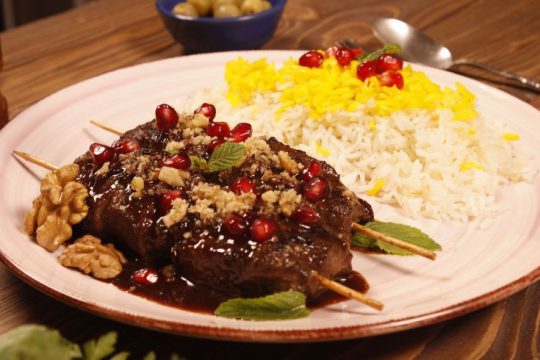 ۱۰ غذای محلی شهر گیلان