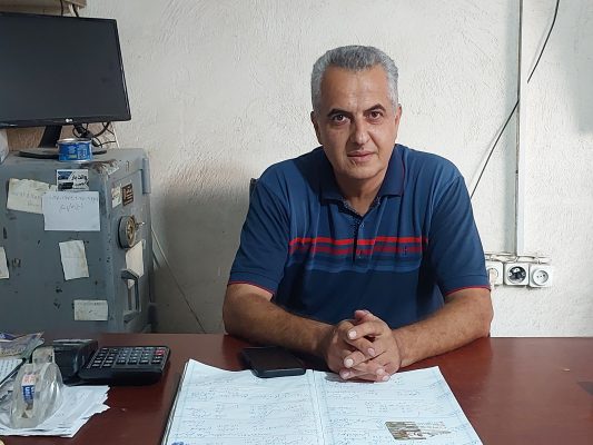 سنگ نما در سیاهکل سنگ فروشی در سیاهکل  سنگ نرده پله در سیاهکل سنگ ساختمان سیاهکل در سنگ فروشی درفک