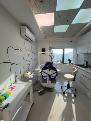 مطب دندانپزشکی شیرین رشت | ترمیمی، عصب‌کشی، زیبایی و پروتز دندان