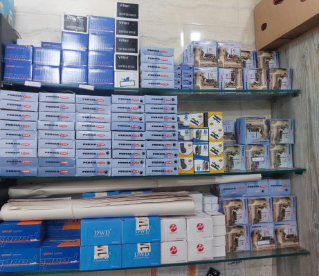 شیشه سکوریت در لاهیجان شیشه بری در لاهیجان شیشه ساختمان در لاهیجان کالای شیشه پارسیان